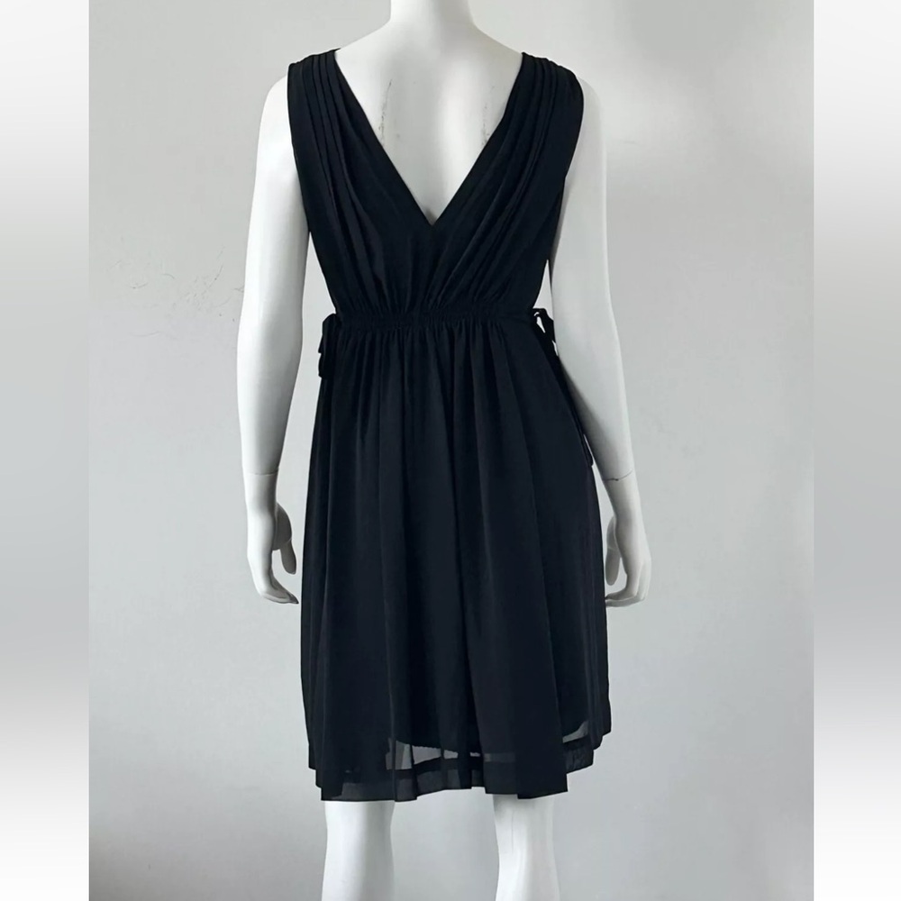 HD in Paris Black V-Neck Mini Dress - size 12​ - Picture 2 of 5